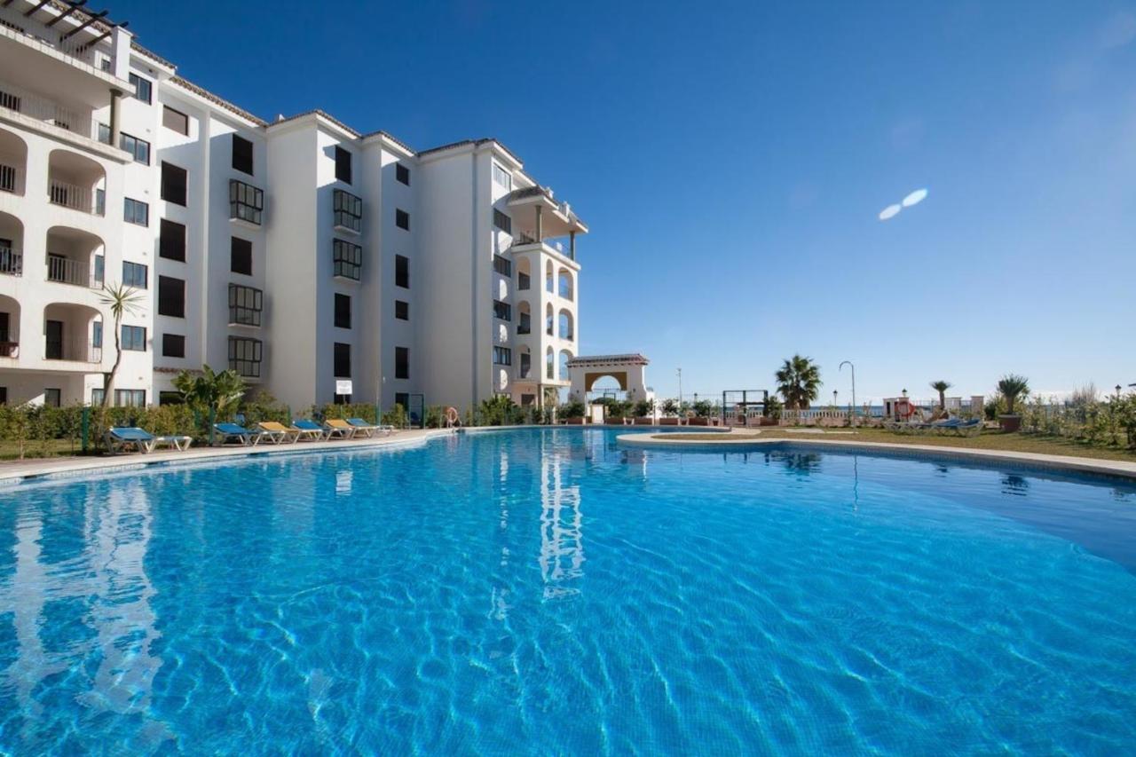 Ferienwohnung Stunning Views Await You In Marina De La Duquesa Castillo de Sabinillas Exterior foto