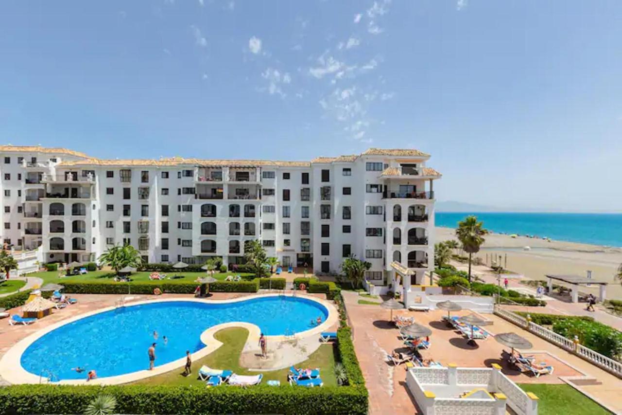Ferienwohnung Stunning Views Await You In Marina De La Duquesa Castillo de Sabinillas Exterior foto